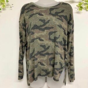 Hollister long sleeve camo sweater, size XS